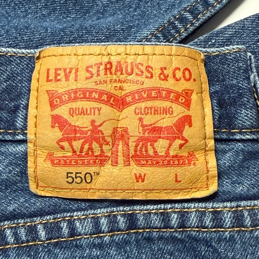 Levi's 501 Men's Jeans Fit Waist 52‎